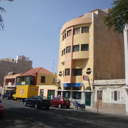 Апартаменты Avenida Dr Baltazar Lopes Da Silva 33A Минделу Экстерьер фото