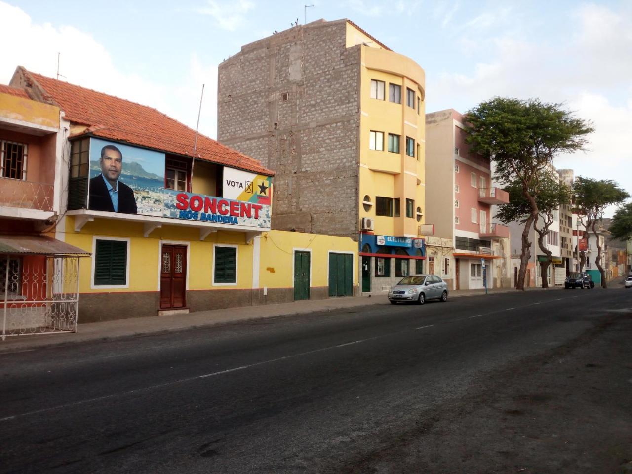 Апартаменты Avenida Dr Baltazar Lopes Da Silva 33A Минделу Экстерьер фото